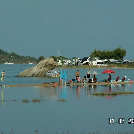 Dream View Livari Beachfront 度假居