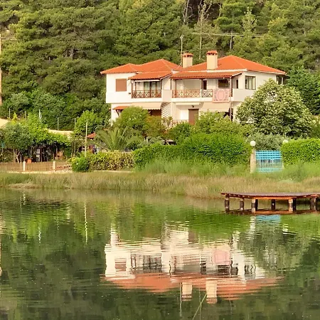 Dream View Livari Beachfront Vourvourou