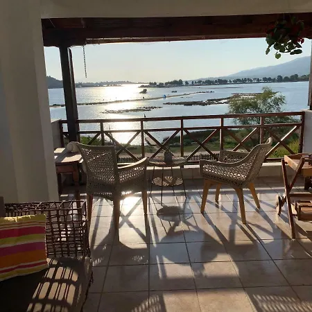 Dream View Livari Beachfront Vakantiehuis Vourvourou